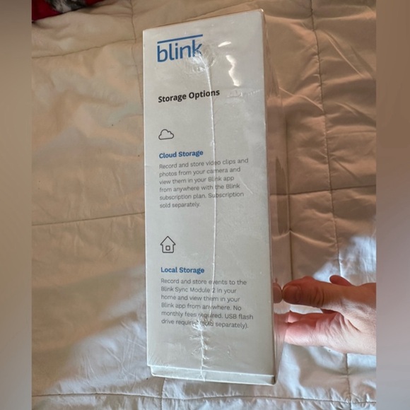 2 TWO Cameras Blink (3rd Gen) NIB + 3 Camera
Silicone Skin Covers NIB - Picture 9 of 12